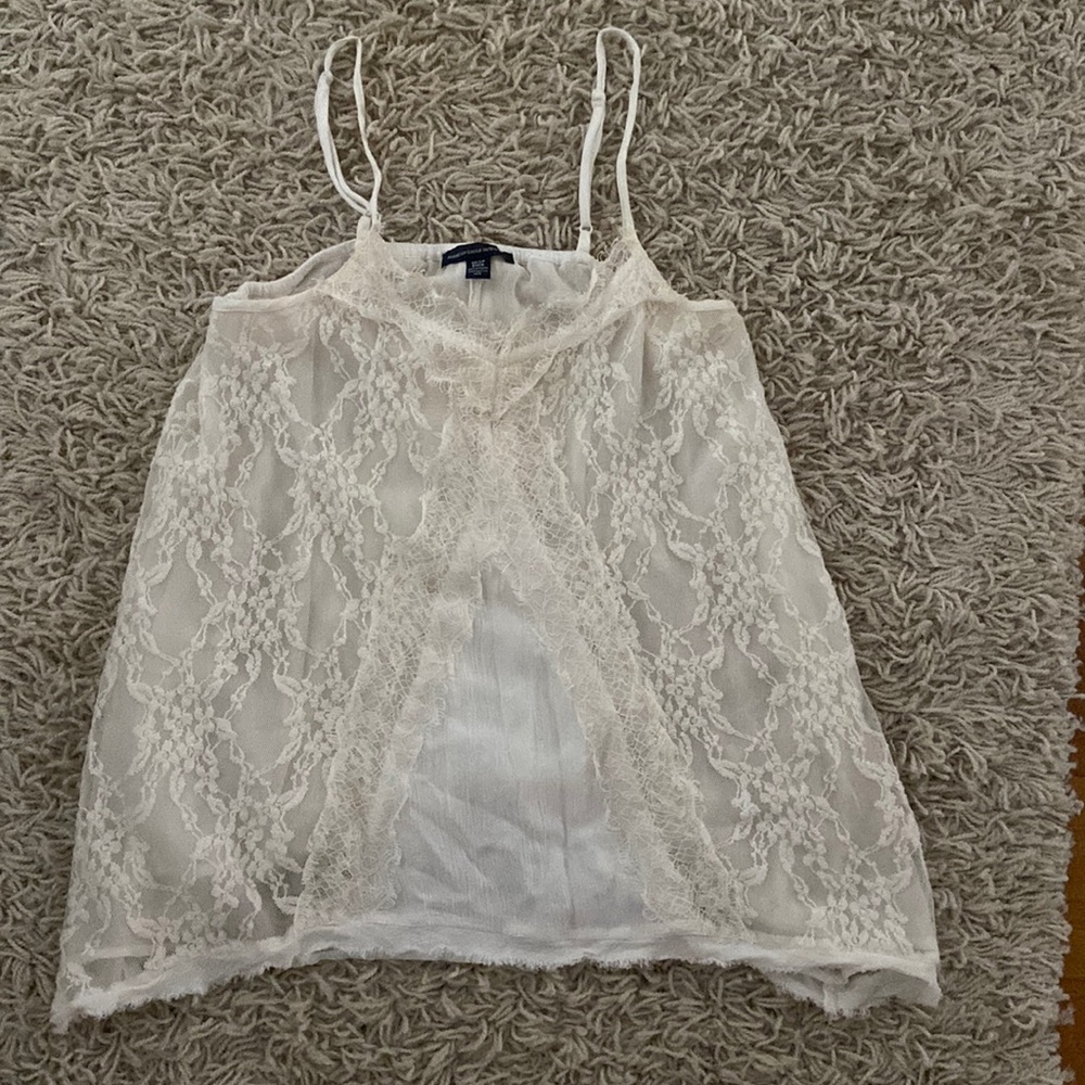 Beautiful lace tank top American eagle outfitters xs. EUC